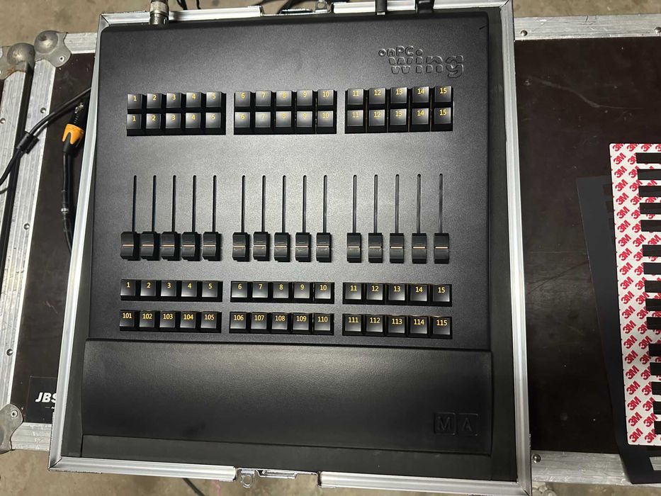 Command/Fader Wing grandMA2