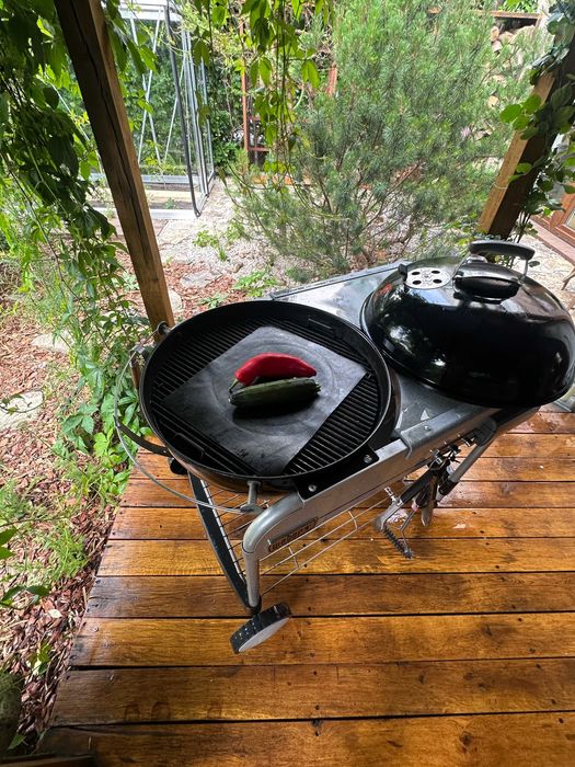 Grill węglowy Weber Performer T-n-G AU 0257989