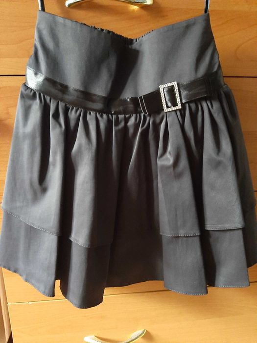 продам: юбка новая школьная форма