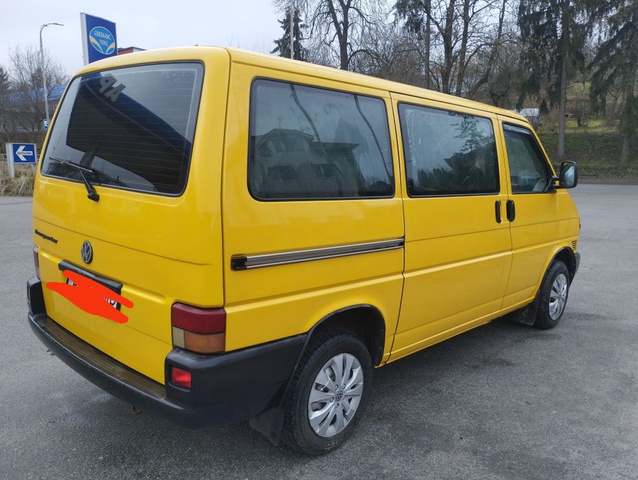 Фольксваген транспортер т-4   2002 року випуску, пасажир 9 місць