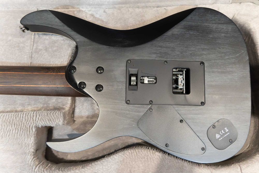 Ibanez RG927 WZCZ Premium - gitara elektryczna 7-strun