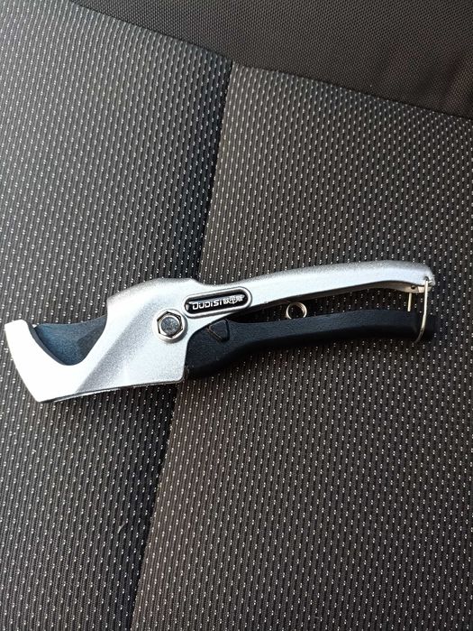 Ножиці для ПВХ труб