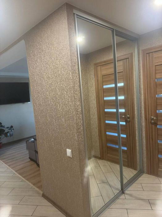 Продажа 4 ком. квартиры в Александровском р-не