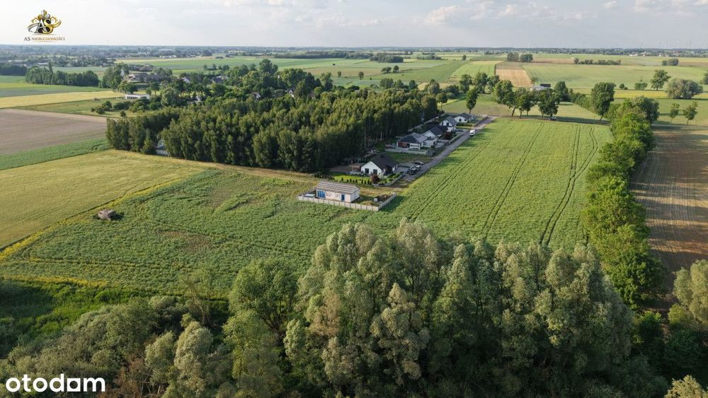 Działka z rozpoczęta budową domu
