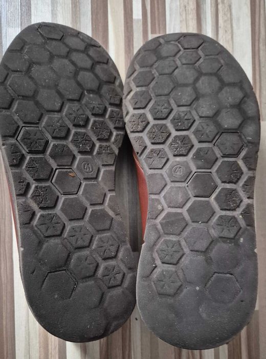 Męskie brązowe trzewiki skórzane roz 41