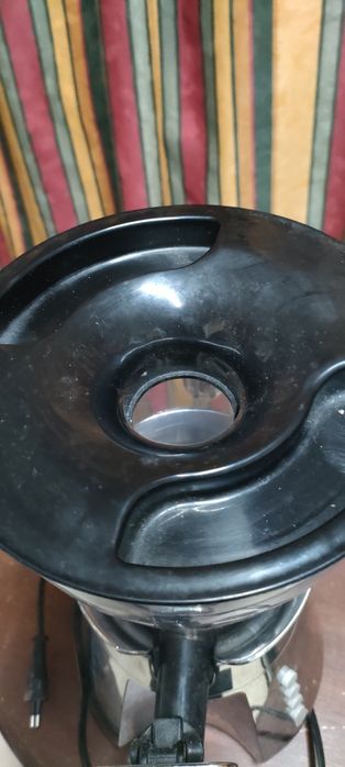 Liquidificador e picadora de gelo keneood