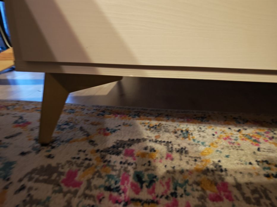 Stolik kawowy z szufladą