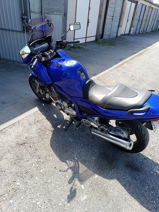 Sprzedam motor Yamaha Diversion  poj . 900 rok  1999.