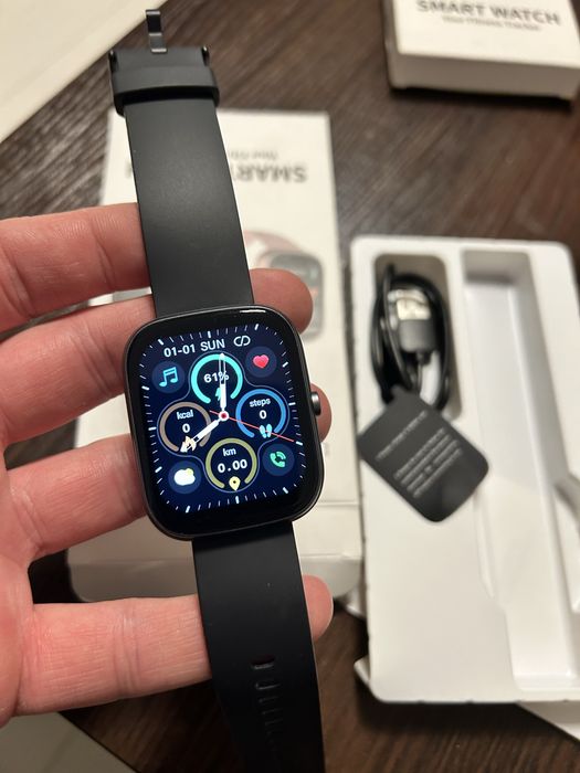 Smart watch czarny T 60