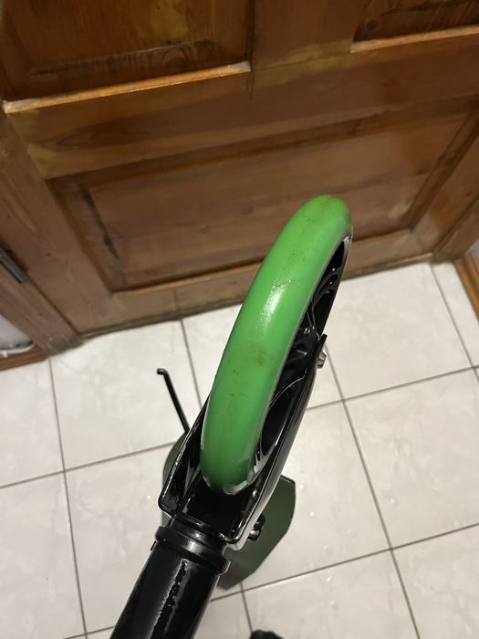 Продам  дитячій самокат