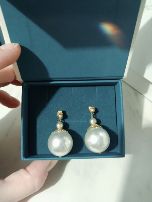 Piękne kolczyki vintage w kształcie perły