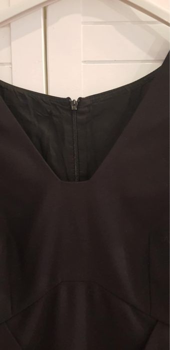 Czarna sukienka wyszczuplajaca XL