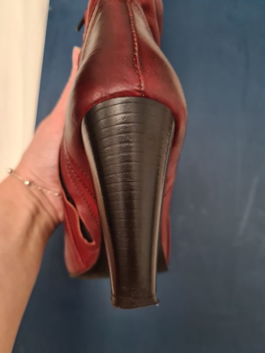 Kozaki miękka skóra naturalna Venezia 39 czerwone malowane