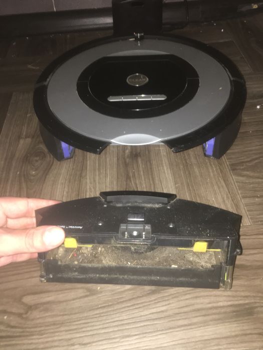 Робот пылесос румба