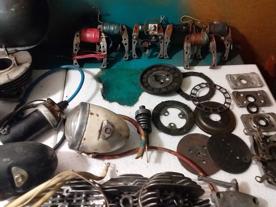 Запчасти для дырчика.