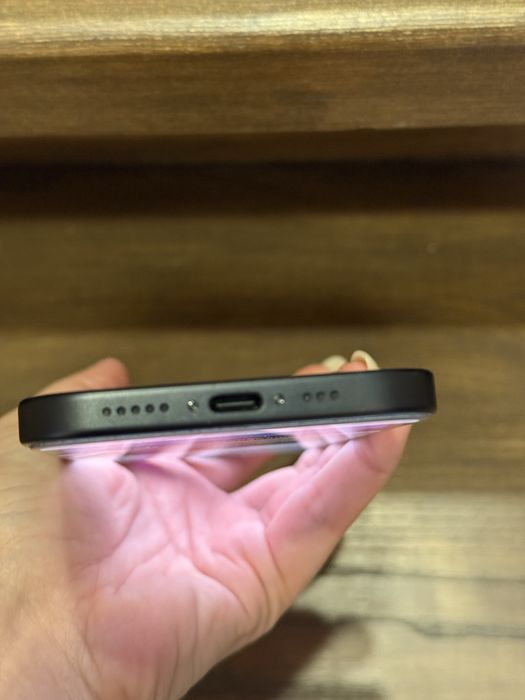 IPhone 16 Black 128 gb