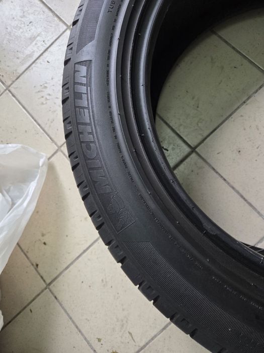 Продам літню гуму Michelin 225/55 R18
