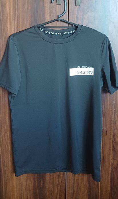 T-shirt Reserved