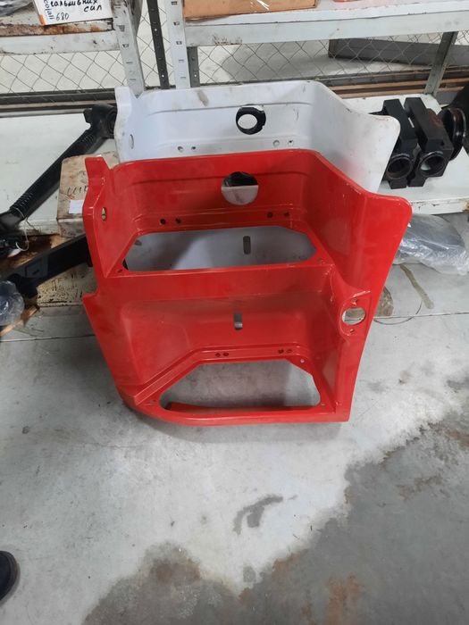 Підніжка кабіни Renault Premium dxi