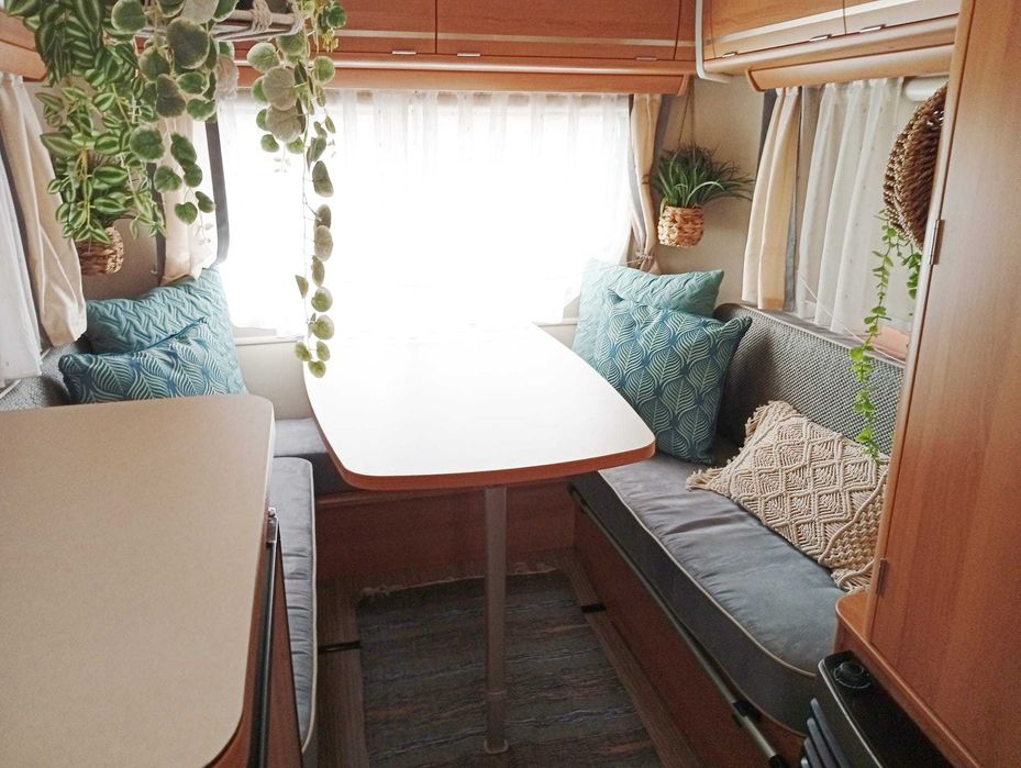 2020 Eriba Touring 320 Caravan *Like New*