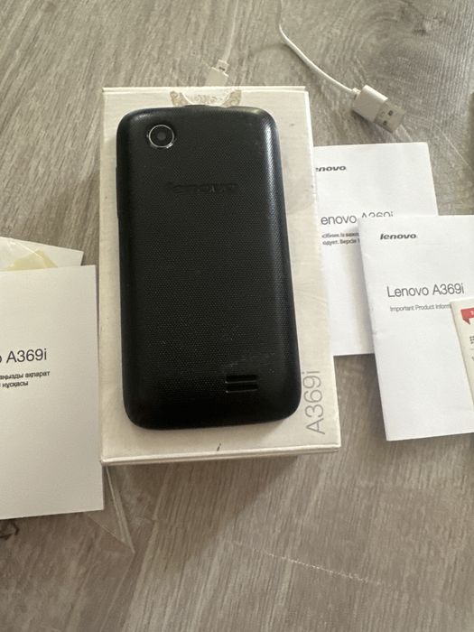 Lenovo A369i.