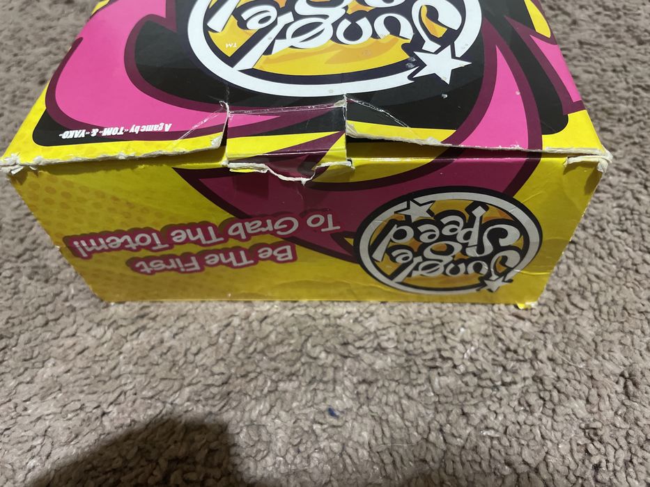 Gra zręcznościowa na spostrzegawczość doJungle Speed