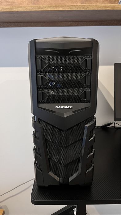 Komputer gamingowy | Ryzen 5 1600 | GTX 1070 Ti | 16GB RAM | SSD 256GB
