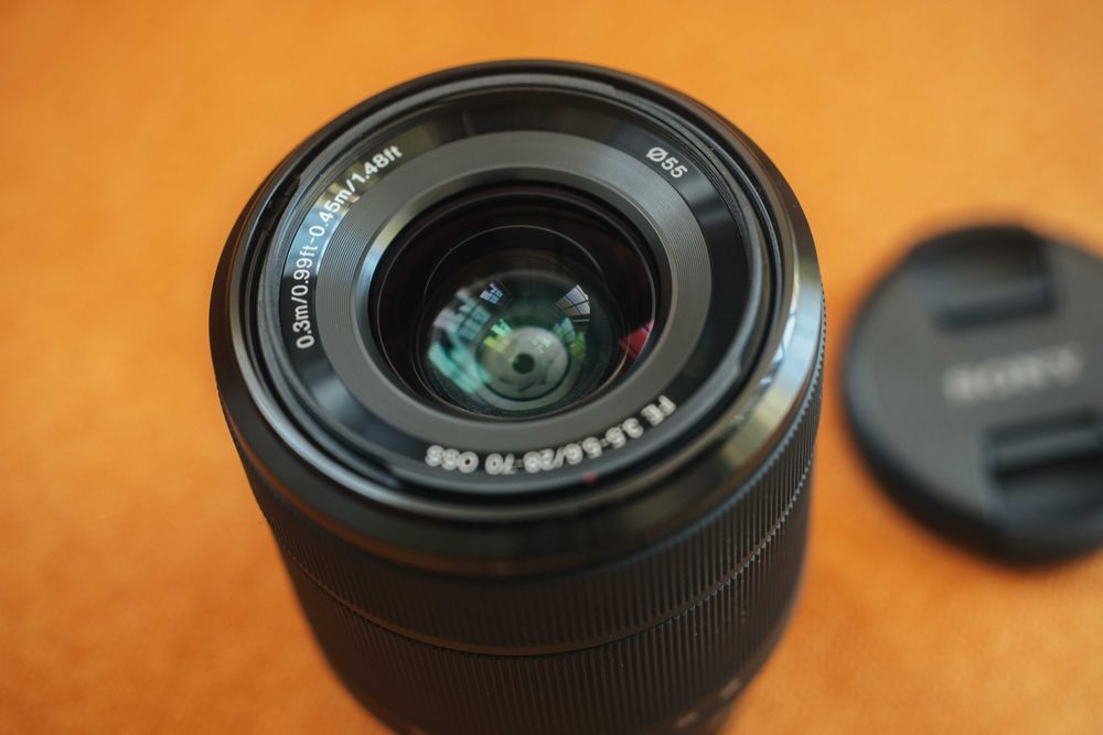 Sony FE 28-70mm f/3.5-5.6 OSS - NOVA