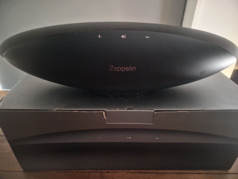 Coluna Bowers&Wilkins Zeppelin  Wireless