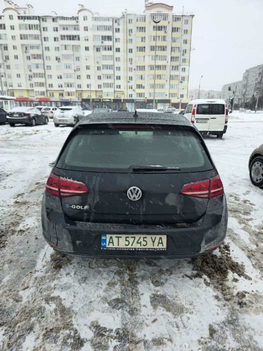 Volkswagen e-Golf 2014