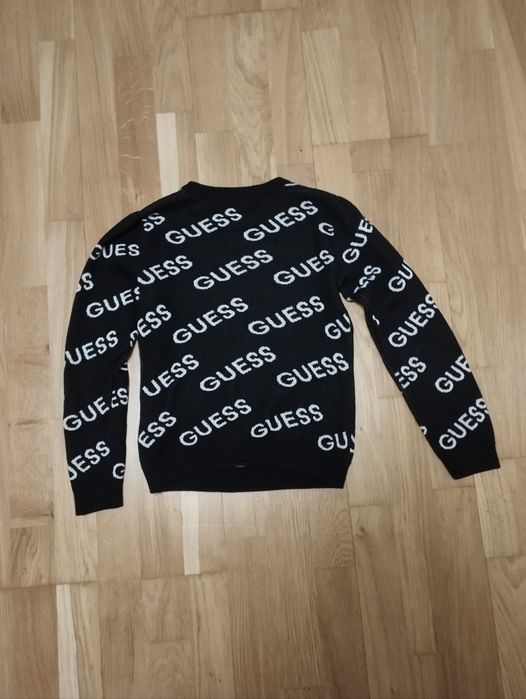 Sweterek guess dla dziewczynki