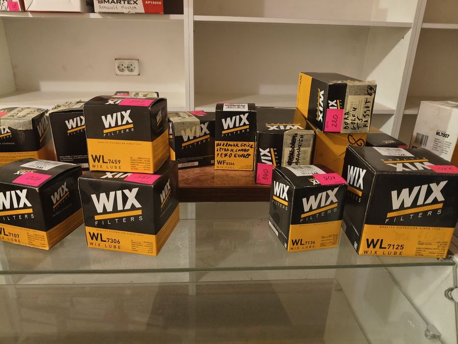 Паливний фільтр  Wix