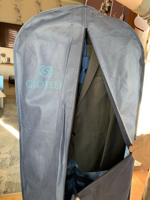 Костюм чоловічий класичний (двійка)