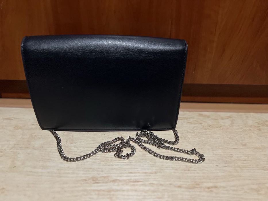 Сумка чорна через поече