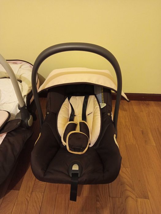 Carrinho bébé - Trio