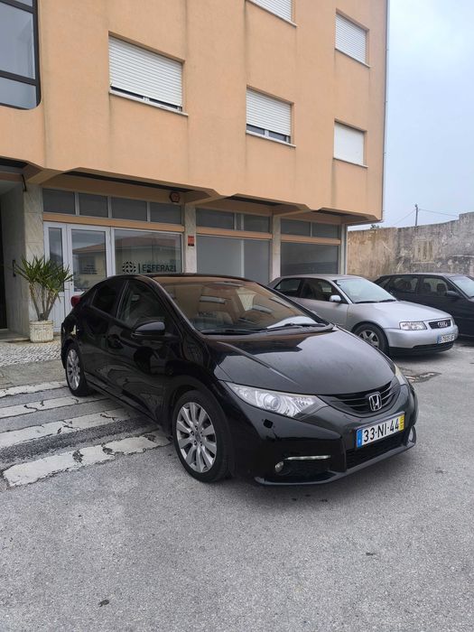 Honda Civic 2.2 executive 2012