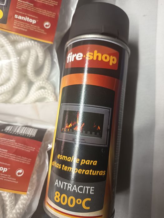 Kit para recuperador/lareira: 2 cordões refratários + esmalte alta temperatura 800ºC