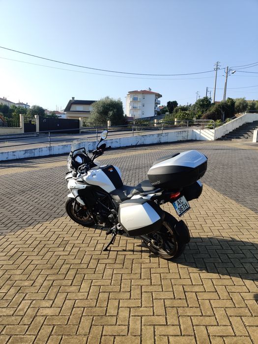 Benelli Trk 502 poucos km com malas