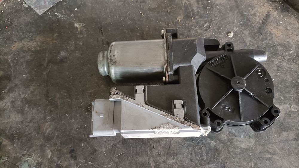 Motor elevador C3 2005