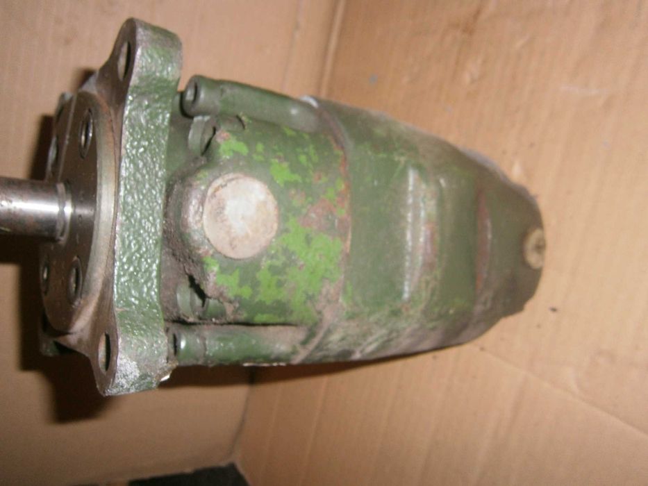 Насосы масляные НПл