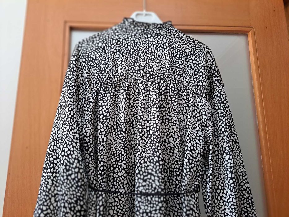 Vestido comprido preto e branco