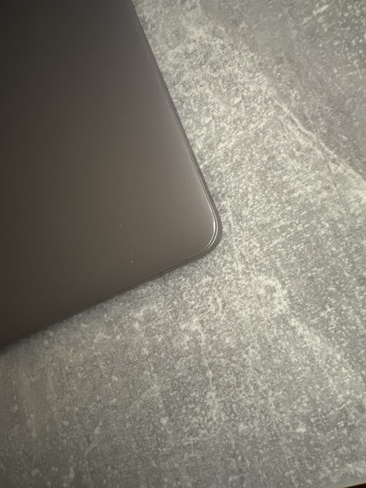 Macbook pro 16, 2019 i9 16/1000gb, radeon pro 5500m, 88% АКБ