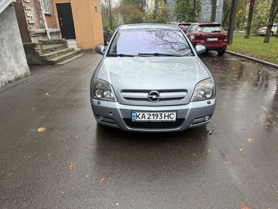 Opel Signum 2.2 AT