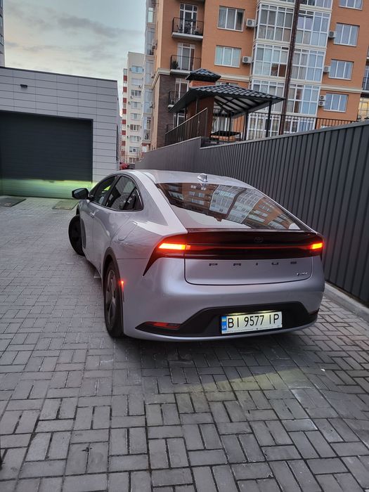Toyota Prius 2025