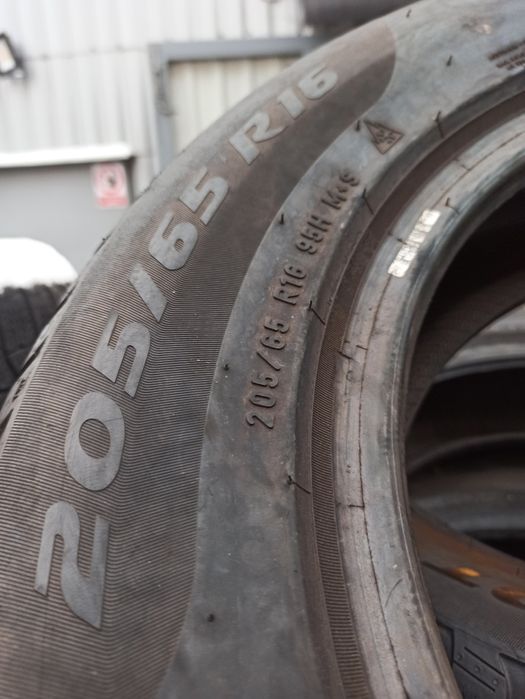 Зимняя резина ПАРА 205/65 R16 Pirelli Sottozero 3