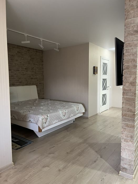 ЖК Щасливий Оксамитова 20, поруч Епіцентр Житомирська Академмістечко