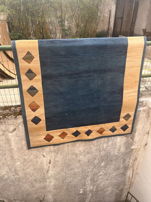 Carpete em otimo estado