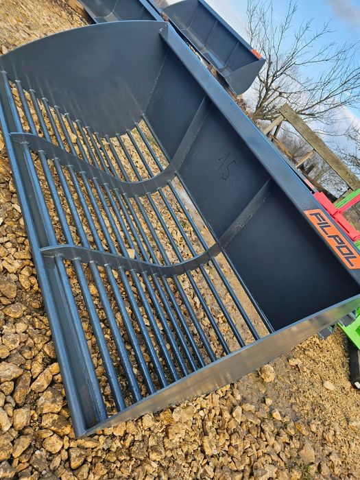 Łyżka ażurowa przesiewowa do tura do ziemniaków kamieni buraków DOWÓZ