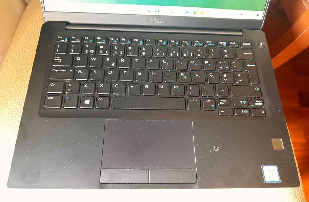 Dell Latitude 7390 13.3"FullHD/i7-8650u Quad Core/16Gb Ram/Ssd 256Gb64309722544130124