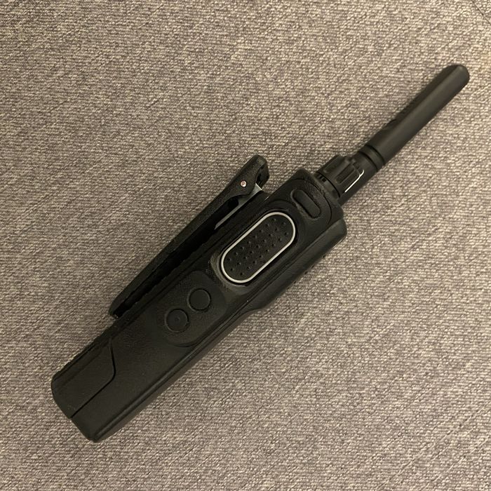 Motorola DP4400e UHF Radiotelefon